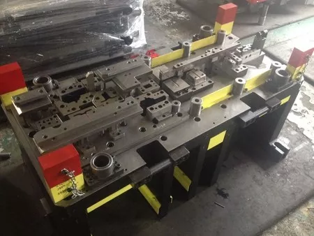 Progressive Lower Die